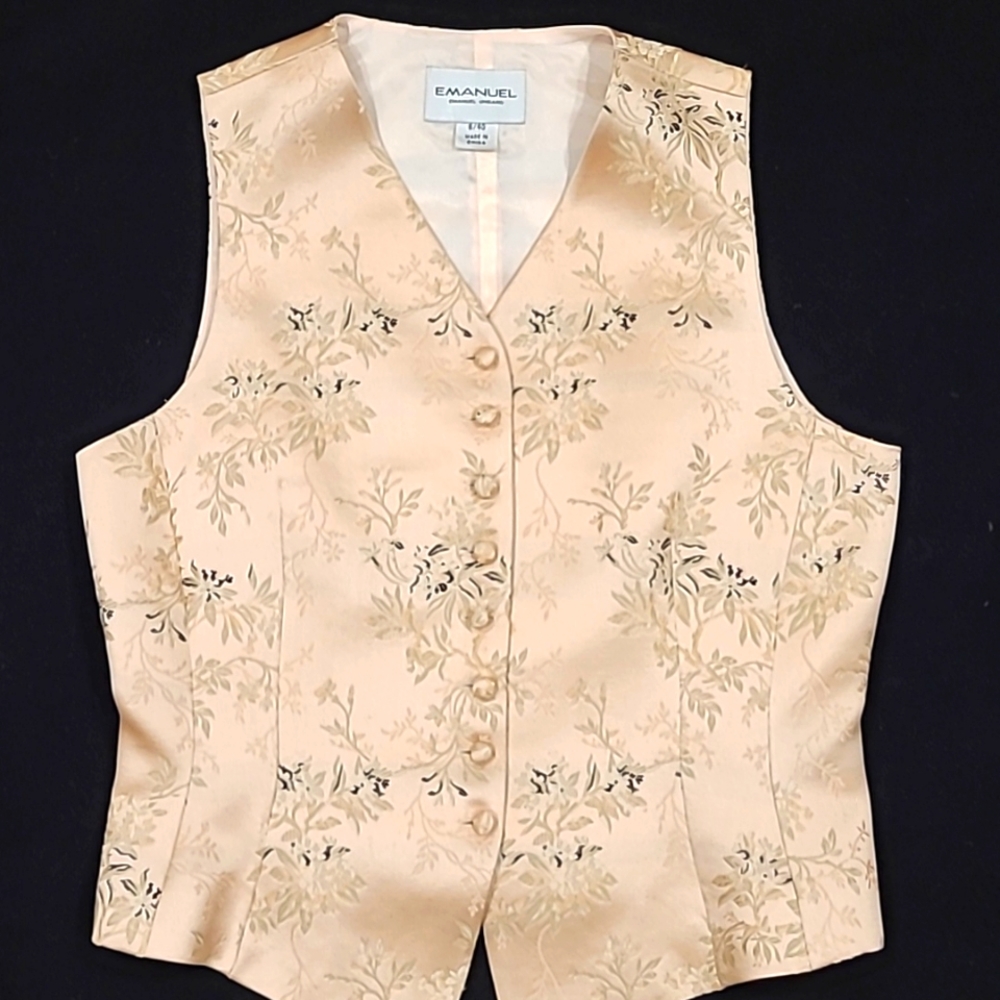 Emanuel Ungaro Vintage Silk Vest - size 6/40 (measurements in photos)